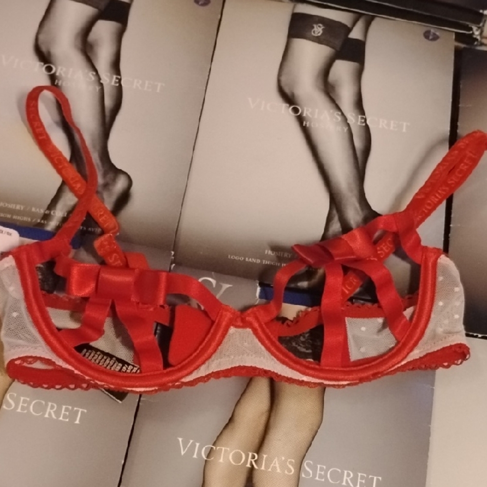 Victoria's Secret Red Bra with Bow Details
